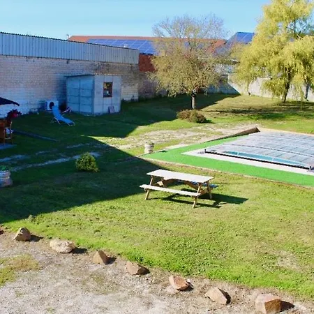 D'hotes Aux Portes Des Tumuli 3*