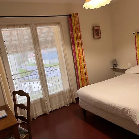 Frühstückspension D'hotes Aux Portes Des Tumuli